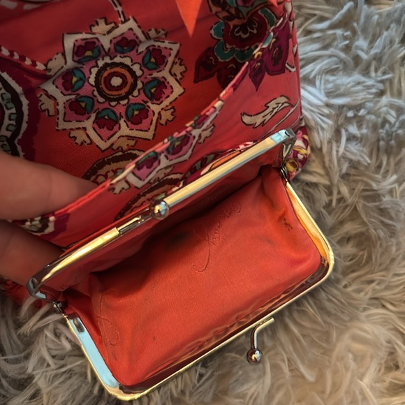 Vera Bradley Call Me Coral Crossbody with matching wallet! - Picture 15 of 17